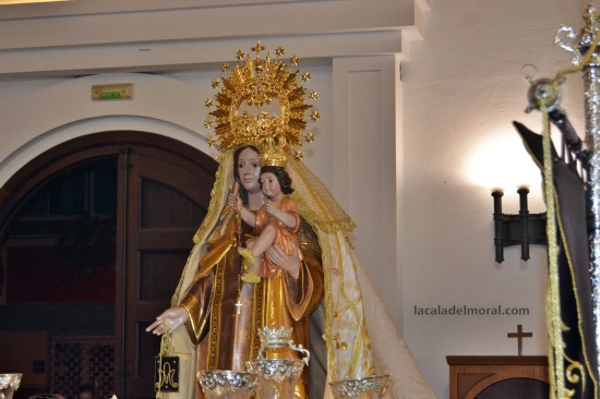 Imagen de la Virgen del Carmen de La Cala del Moral en el interior del templo