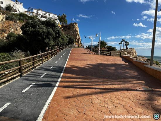 Nueva subida a la Virgen y los túneles en el Paseo Marítimo de La Cala del Moral