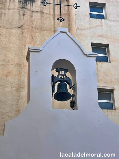 Campanario Ermita de Nuestra Señora del Carmen de La Cala del Moral restaurada en 2024