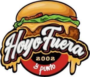 Este Bar-Hamburguesería está ubicado en la Avenida de Málaga, 133, La Cala del Moral, Hoyofuera es un referente local para quienes buscan hamburguesas, camperos y otros platos rápidos preparados con esmero y calidad. Su cocina abierta es una garantía de higiene y compromiso con sus clientes, ofreciendo una experiencia cómoda tanto en el local como a domicilio.